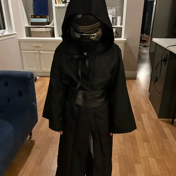 Star Wars Kyle Ren Costume with mask — 2 available - Picture 1 of 5